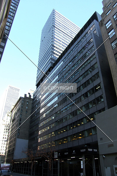 Photo 739-681-047