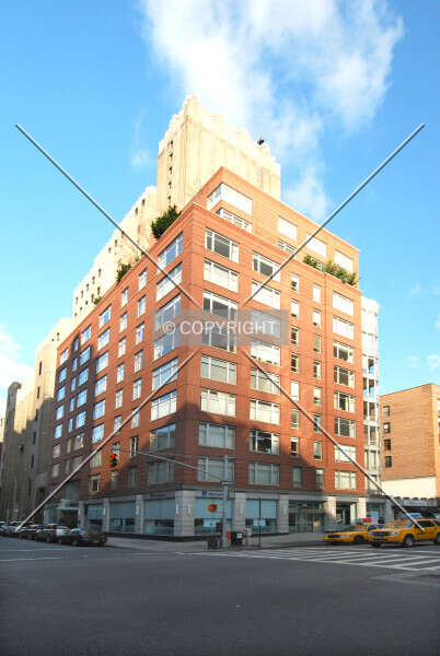 Photo 742-388-424