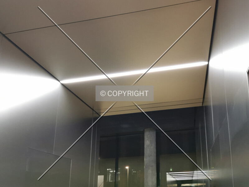 Photo 743-389-782