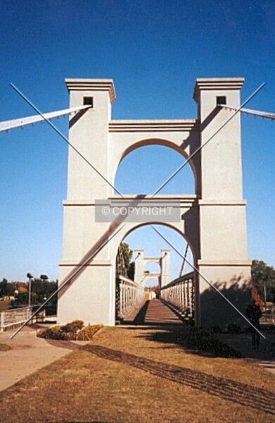 Photo 746-243-403