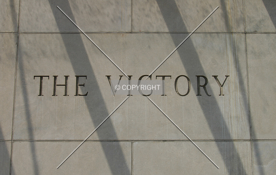 Photo 746-667-595