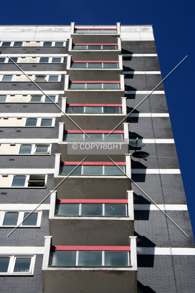 Photo 747-690-556