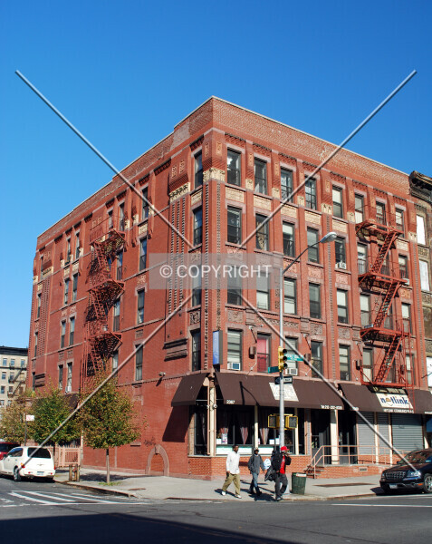 Photo 751-004-945