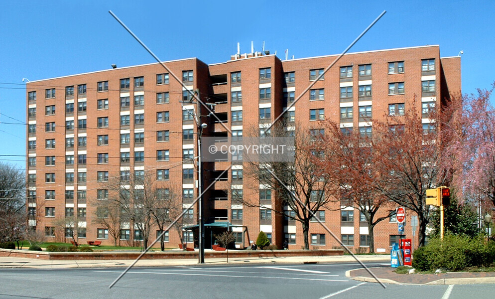 Farnum Street East