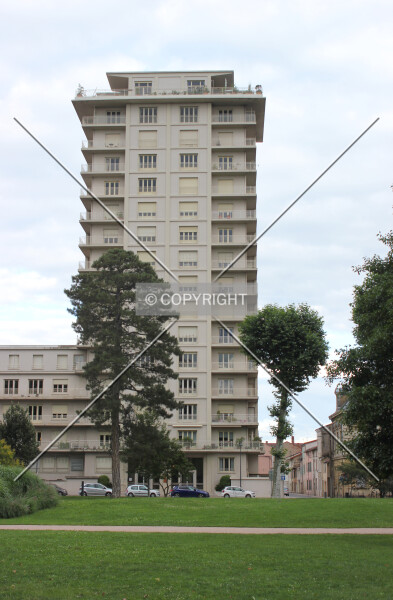 36-38 Place de la Promenade Populle
