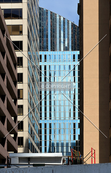Photo 762-323-429