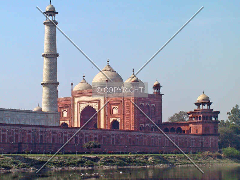 Taj Mahal Mosque