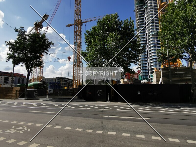 Photo 767-036-897