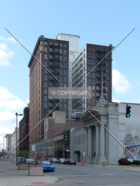 Photo 123-652-730