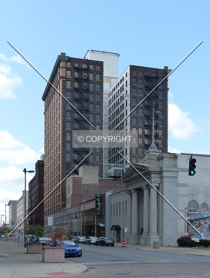 Photo 123-652-730