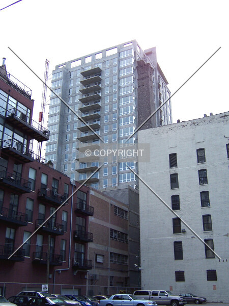 Photo 779-745-539