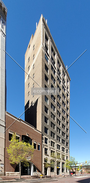 Photo 781-223-028