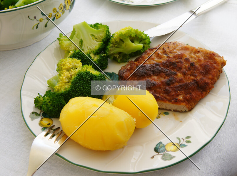 Schnitzel plate