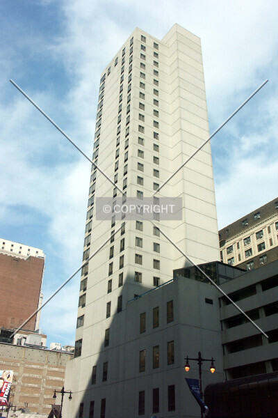 Photo 784-075-667