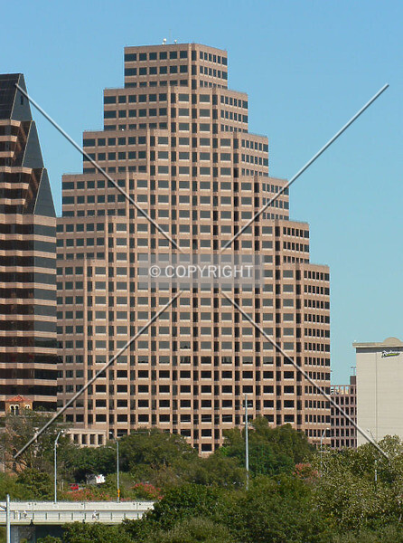 Photo 784-808-051