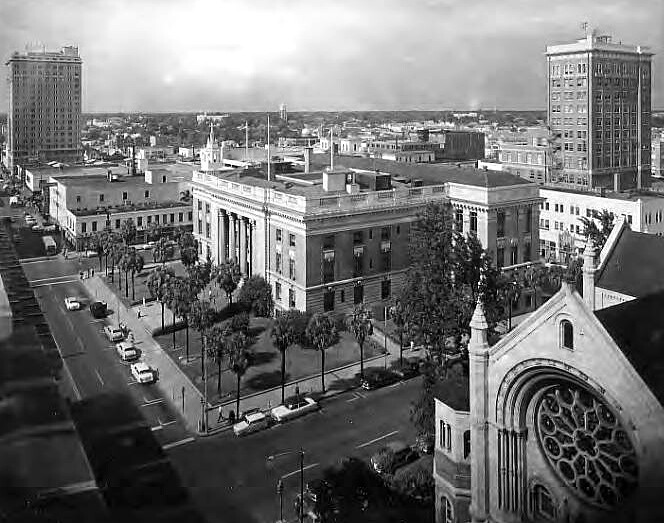 Photo 691-809-209