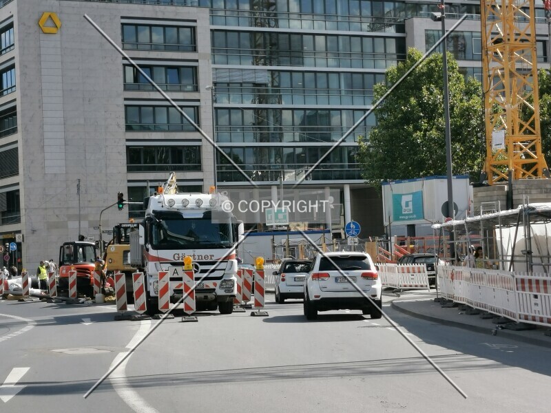 Photo 791-259-762