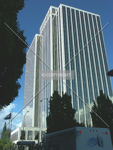 Photo 793-995-596