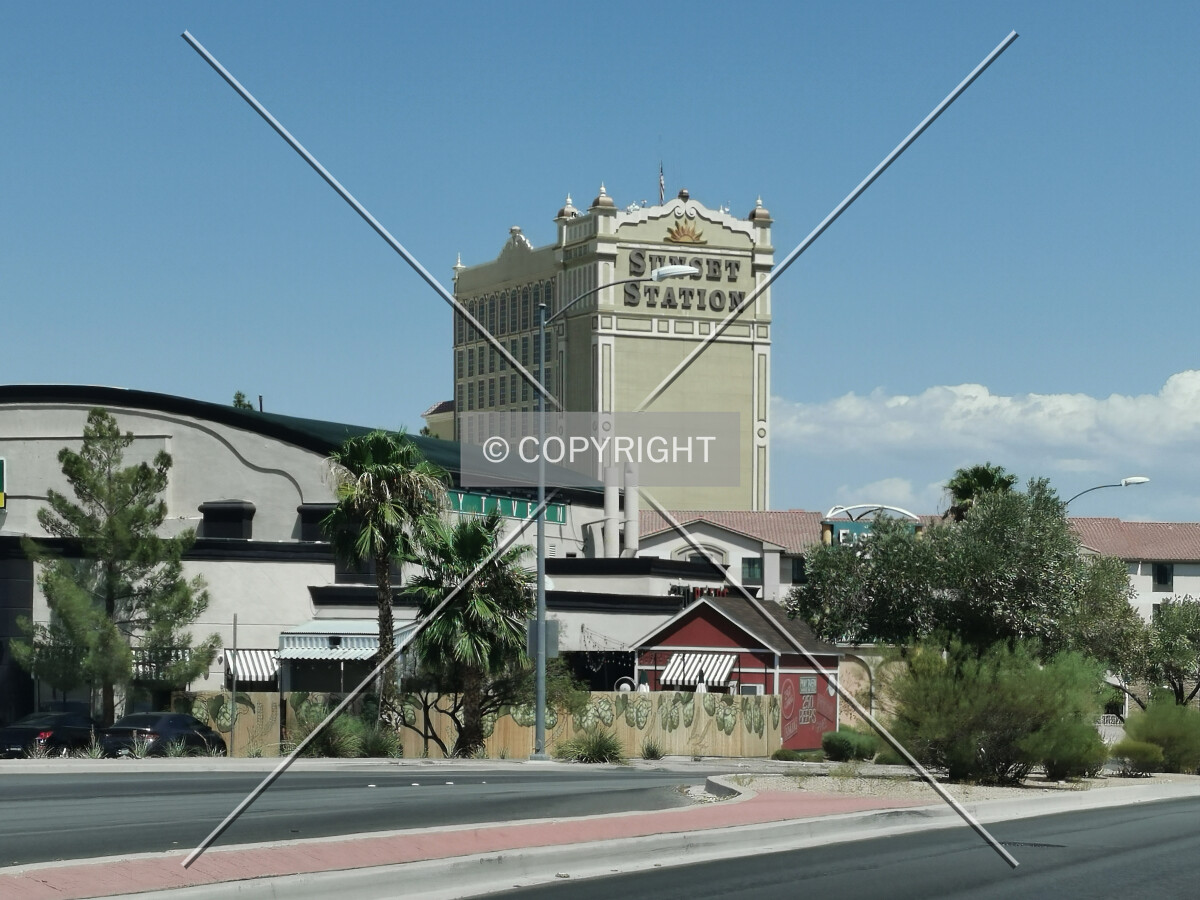Photo 794-554-374