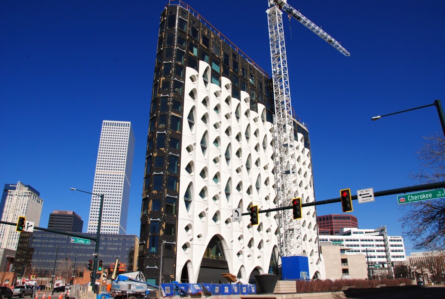 795-018-083