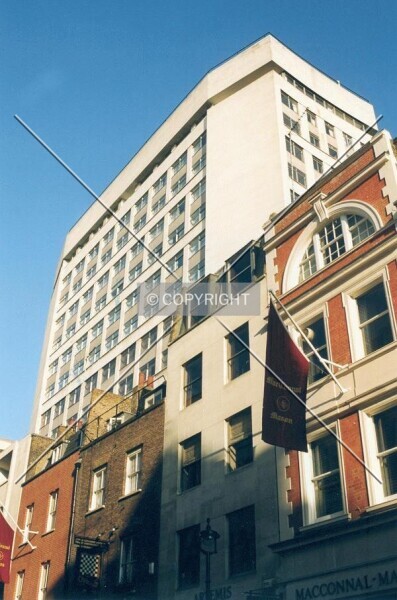 Photo 798-072-003