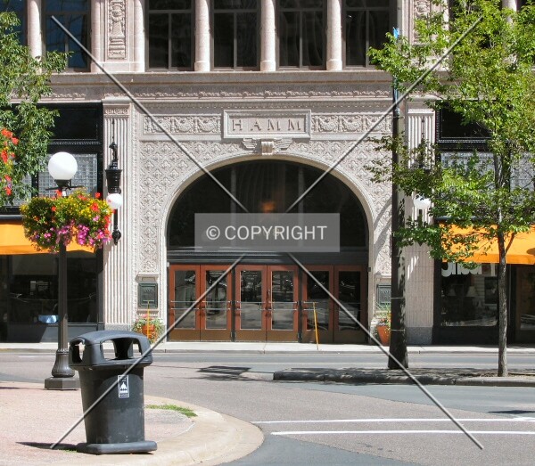 Entrance from 6th Street