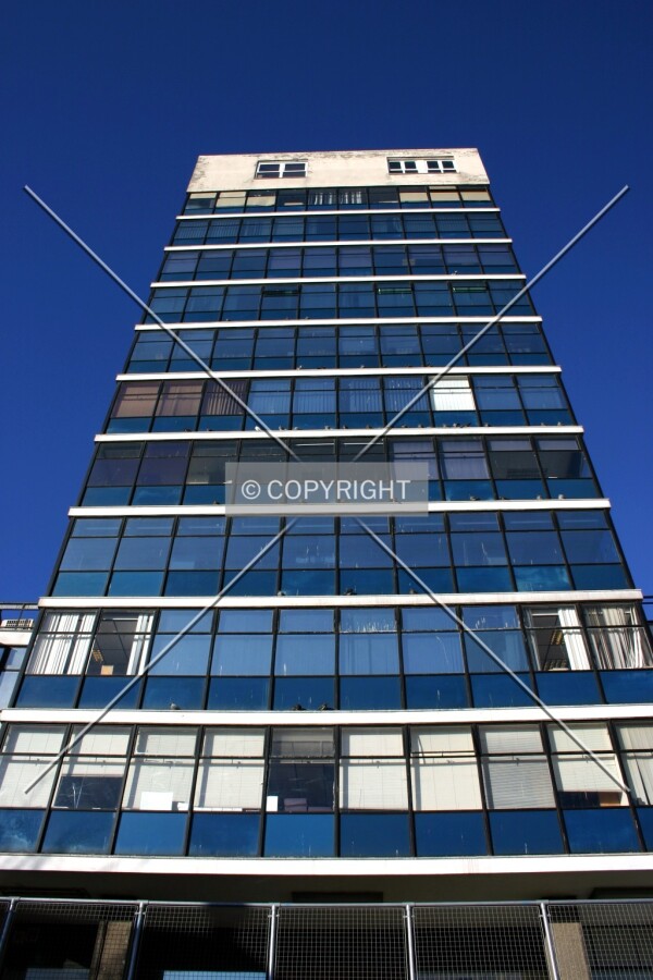 Looking up from Archway Mall