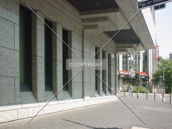 Photo 811-979-897