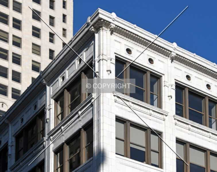 Photo 826-319-792