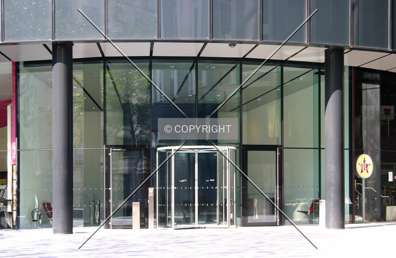 The south entrance from Fenchurch Avenue
