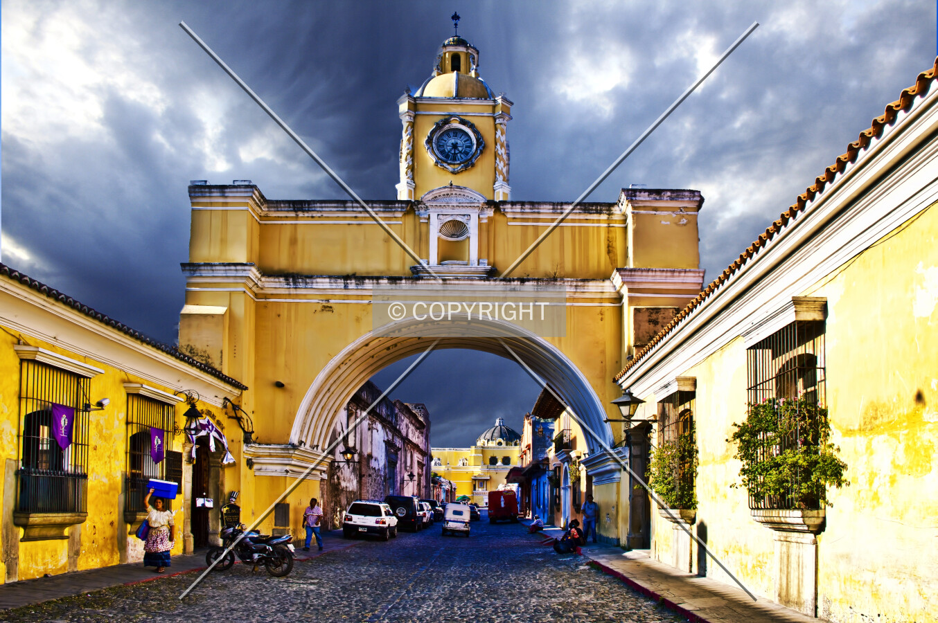 Arch of Santa Catalina, Antigua, Guatemala, Central America.