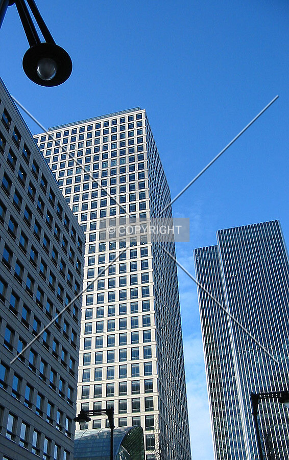 Looking up from Upper Bank Street