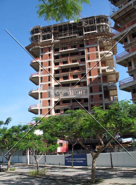 853-515-600