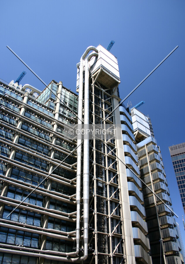 Revealed for the first time: the east façade viewed from Fenchurch Avenue from the site of the Willis Building