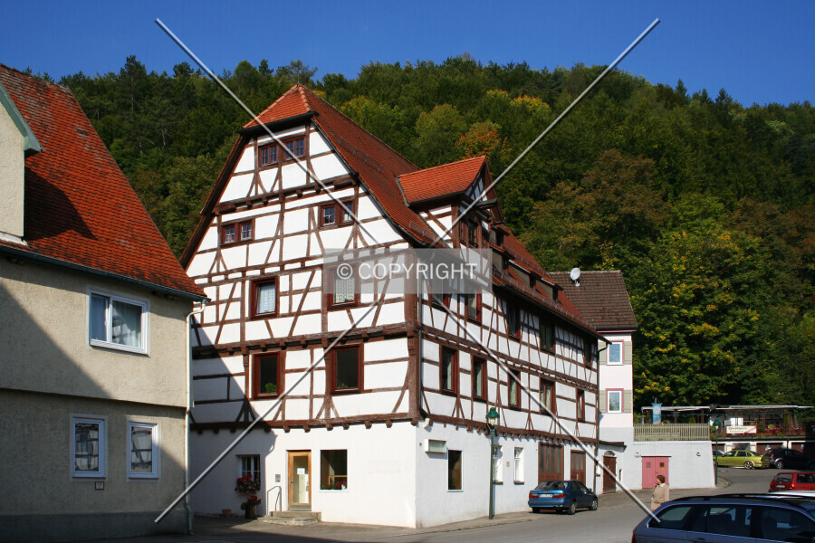 Klosterstraße 19