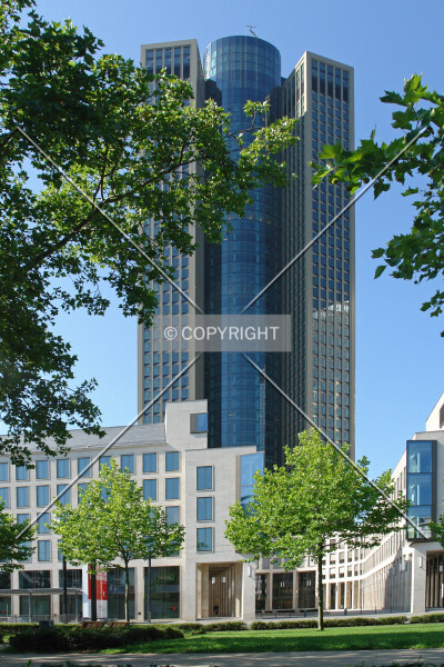 Photo 877-070-940