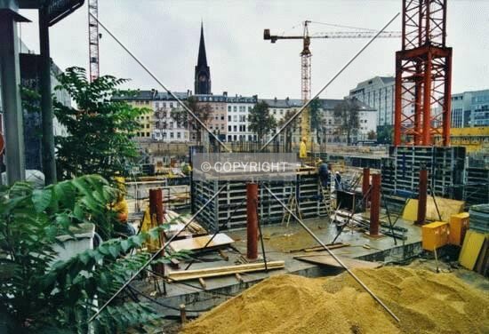 View from Katzenpforte over to Brönnerstrasse