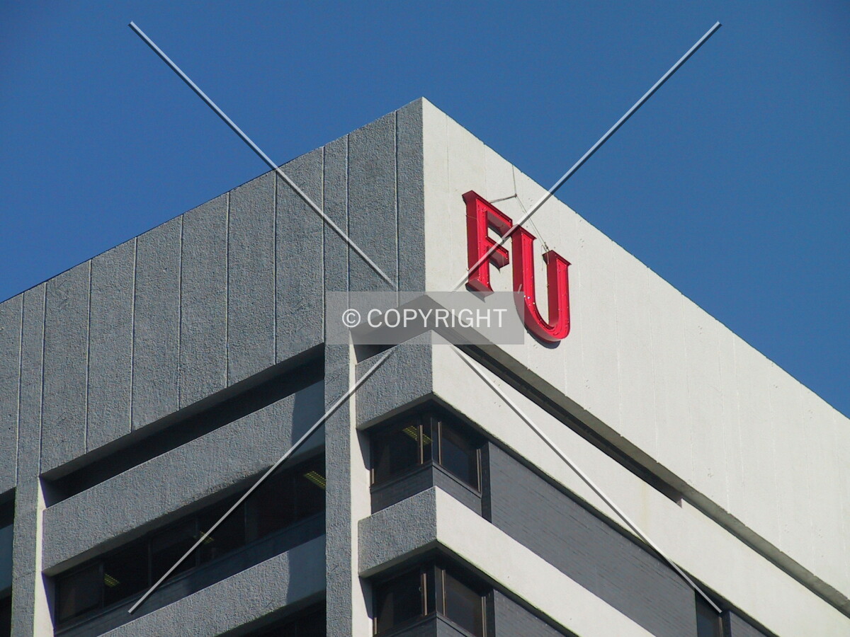 Installation of new sky signage