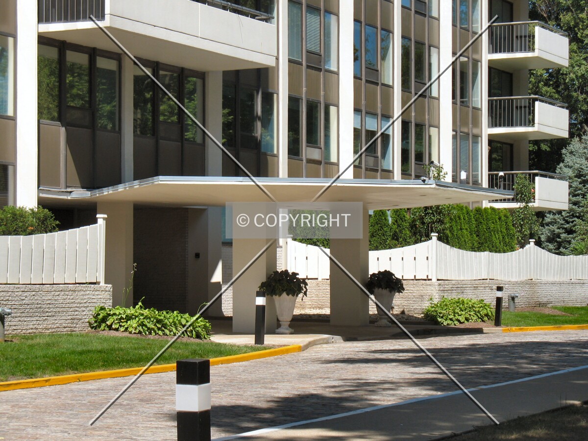 Entrance canopy