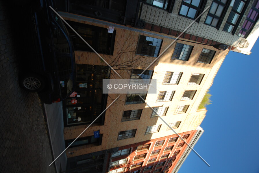 Photo 912-369-364