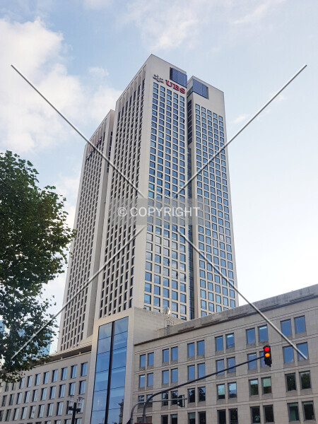 924-708-425