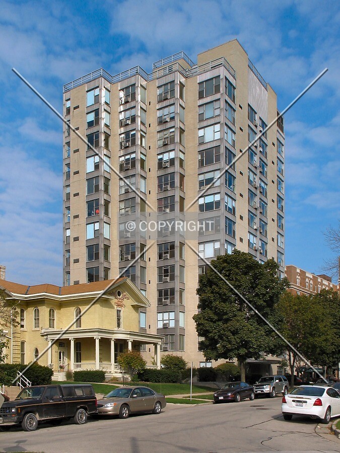 View to the northwest from North Prospect Avenue/North Waverly Place