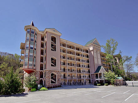 Gatehouse Condominums
