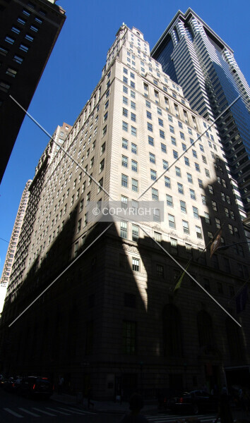 Photo 467-009-639