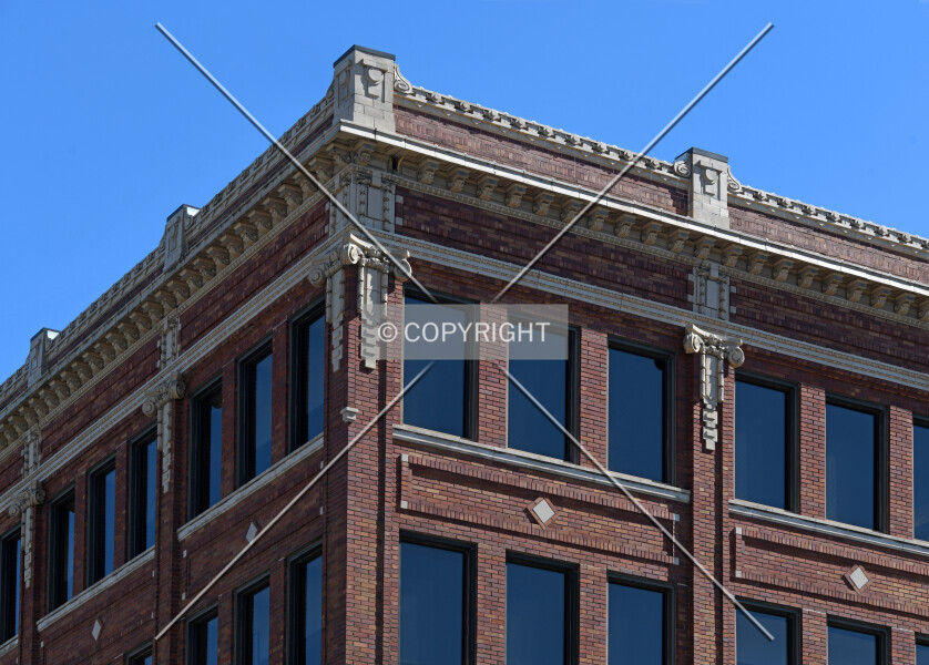 Photo 142-402-707