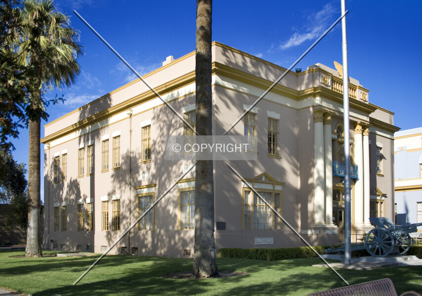 Veterans Memorial Building