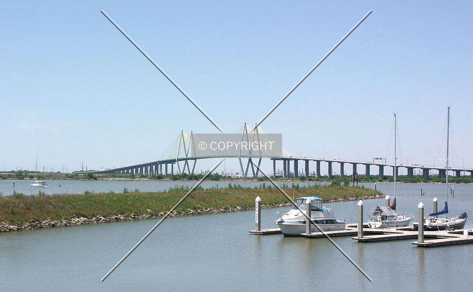 Fred Hartman Bridge