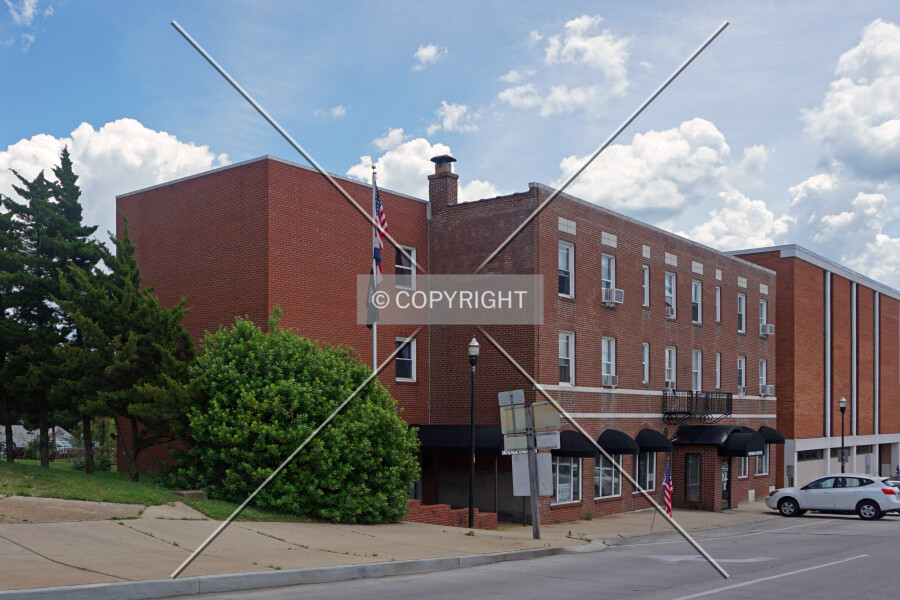 Park Hills Senior Center and Apartments