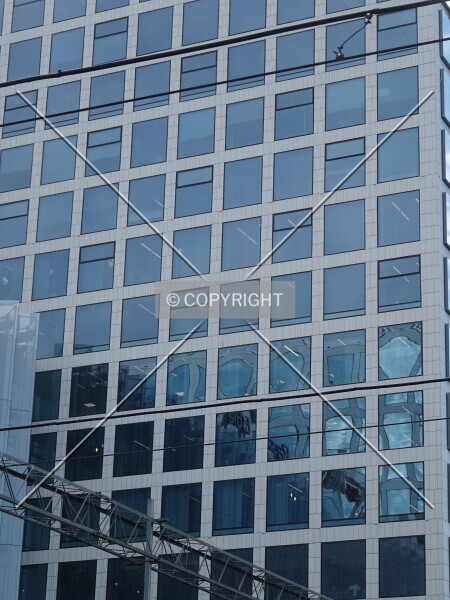 Photo 945-196-059