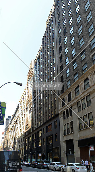 Photo 690-540-267